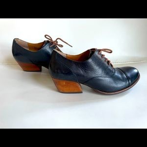 Kork Ease lace- up oxfords